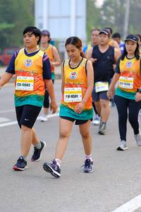BIB: 1040, 15982, 10501
                            <button type="button" onclick="openModal(8014895)" class="btn btn-primary btn-sm float-right btn-popup" data-toggle="modal" data-target=".modal-high-quality">
                        <i class="fas fa-shopping-cart"></i> Add to Cart
                    </button>
                                            <button type="button" onclick="isThisMe(8014895, true)" class="btn btn-success btn-sm float-right btn-popup btn-isme hidden" data-toggle="tooltip" data-placement="bottom" title="นี่คือรูปของคุณใช่ไหม คลิกที่นี่เพื่อเอาเข้าอัลบั้ม">
                        <i class="fas fa-plus"></i> Add to album
                    </button>
                    <button type="button" onclick="isThisMe(8014895, false)" class="btn btn-warning btn-sm float-right btn-popup btn-isnotme hidden">
                        <i class="fas fa-ban"></i> Remove from album
                    </button>